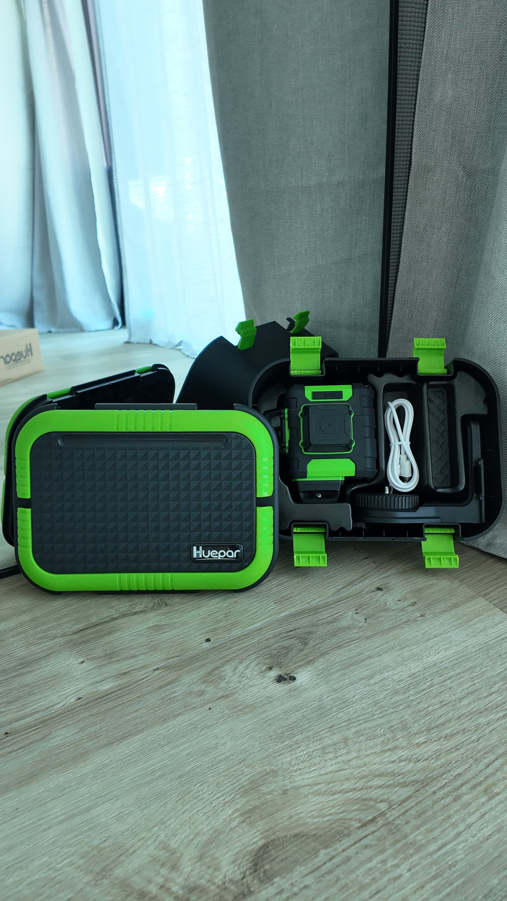 Huepar HM03CG Green Laser Level UK | 3x360 Self-Leveling Tool