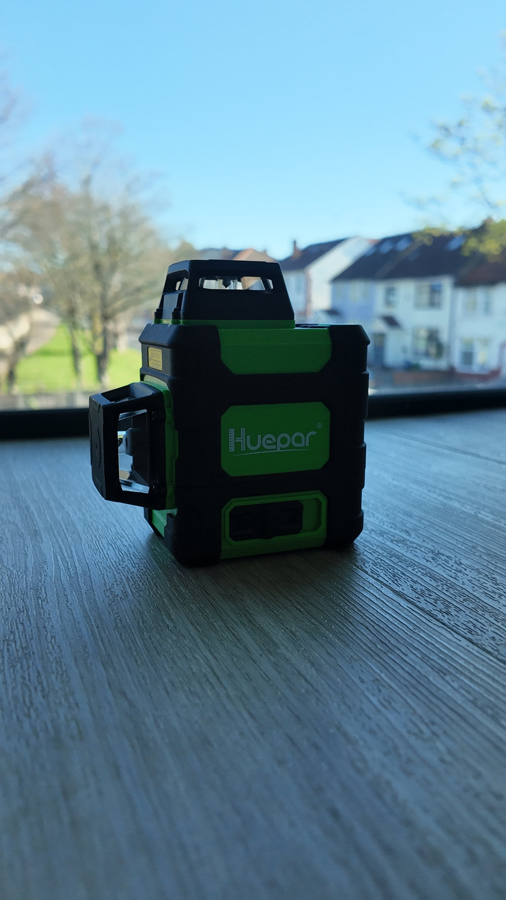 Huepar HM03CG Green Laser Level UK | 3x360 Self-Leveling Tool