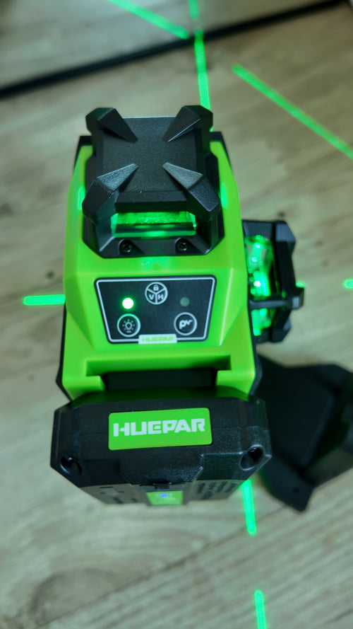 Huepar 704CG 4x360° Green Laser Level – Bluetooth Self-Leveling Tool